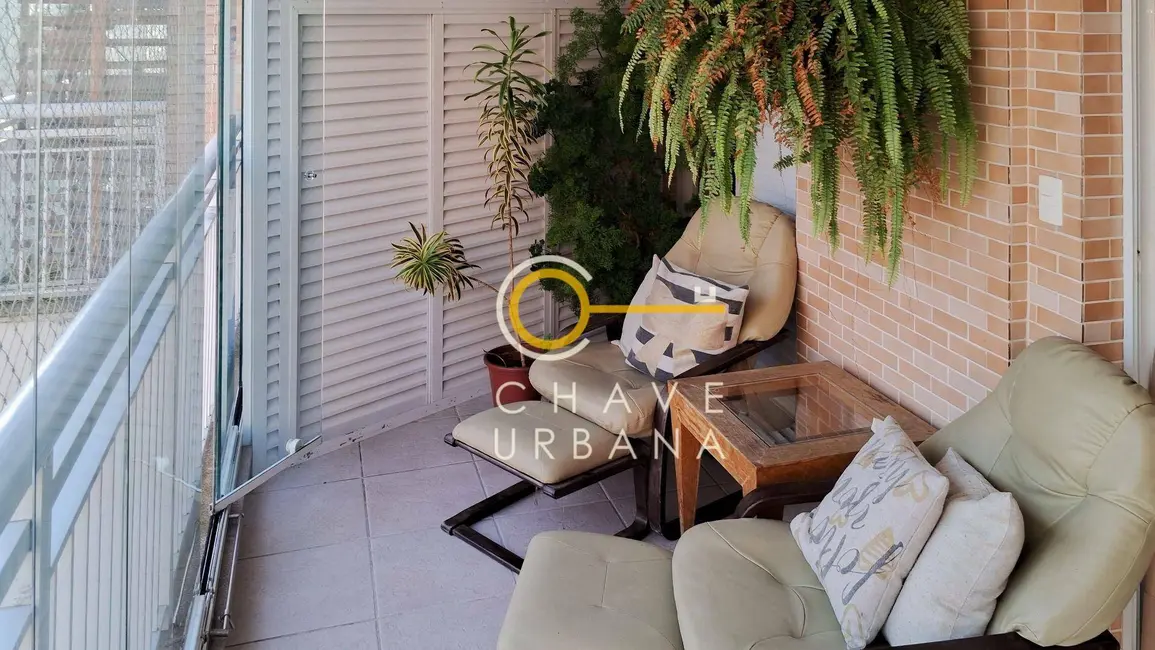 Apartamento com 3 quartos à venda, 131m2 em Gonzaga, Santos - SP - imagem 4 Foto 4 de Apartamento com 3 quartos à venda, 131m2 em Gonzaga, Santos - SP