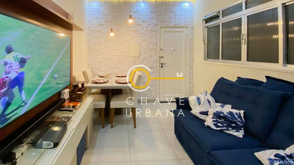 Foto 6 de Apartamento com 2 quartos à venda, 65m2 em Embaré, Santos - SP