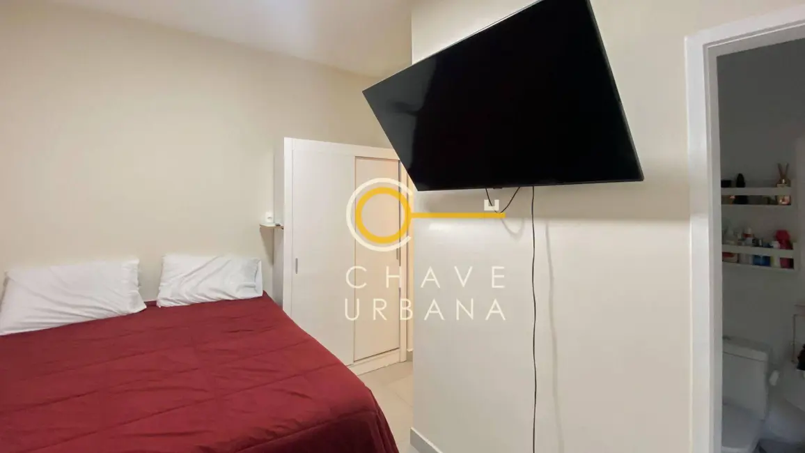 Foto 8 de Apartamento com 2 quartos à venda, 65m2 em Embaré, Santos - SP