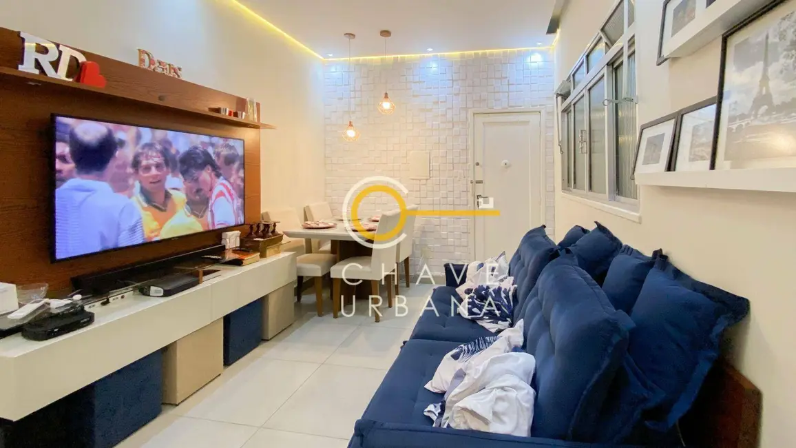 Foto 1 de Apartamento com 2 quartos à venda, 65m2 em Embaré, Santos - SP