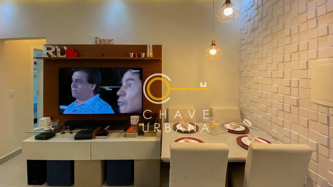 Foto 5 de Apartamento com 2 quartos à venda, 65m2 em Embaré, Santos - SP