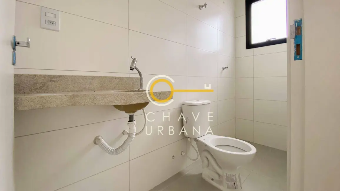 Foto 9 de Casa com 2 quartos à venda, 95m2 em Macuco, Santos - SP