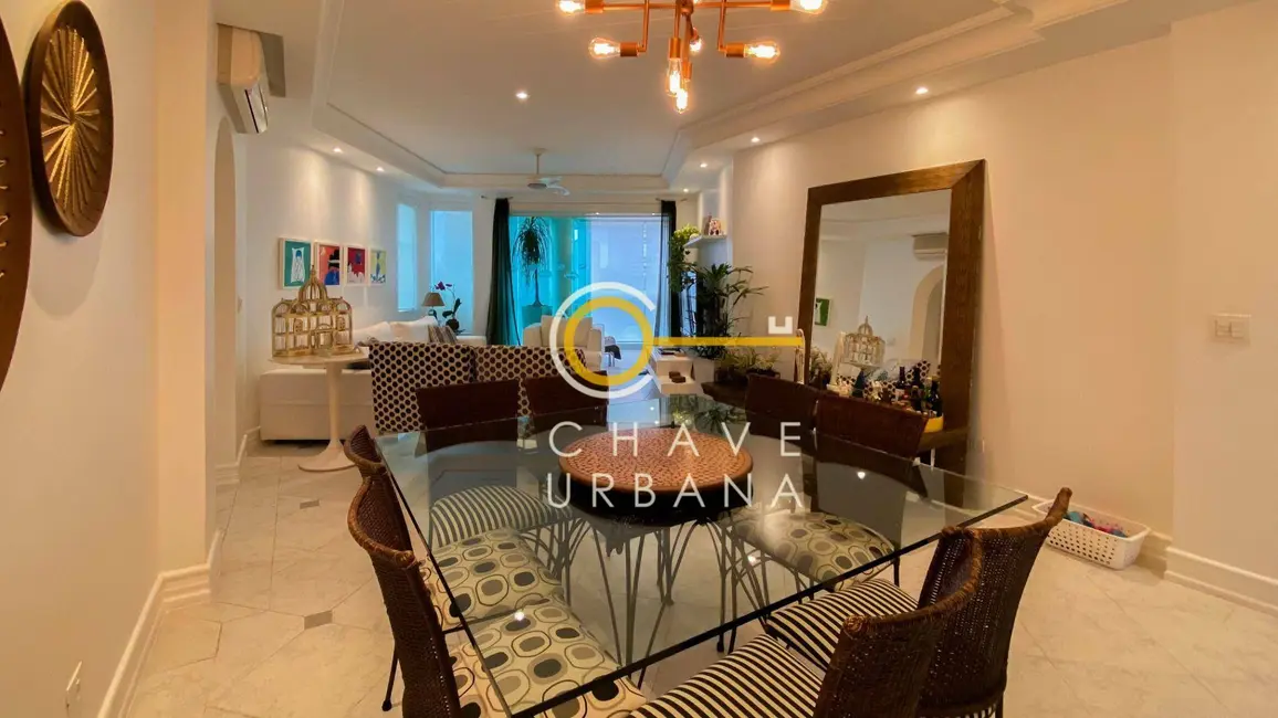 Apartamento com 4 quartos à venda, 180m2 em Guaruja - SP - imagem 3 Foto 3 de Apartamento com 4 quartos à venda, 180m2 em Guaruja - SP