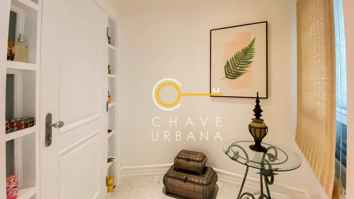 Apartamento com 4 quartos à venda, 180m2 em Guaruja - SP - imagem 5 Foto 5 de Apartamento com 4 quartos à venda, 180m2 em Guaruja - SP