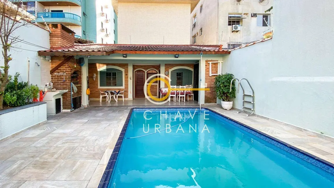 Foto 2 de Casa com 4 quartos à venda, 420m2 em Embaré, Santos - SP