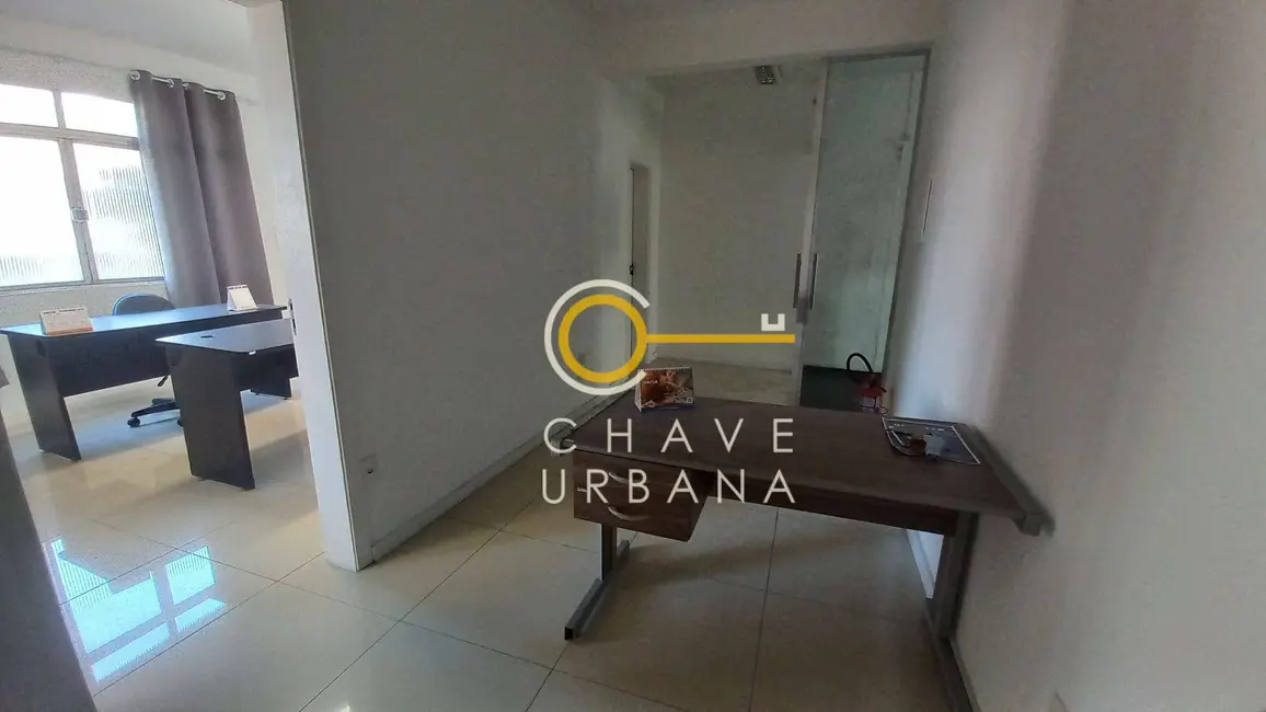 Sala Comercial à venda e para alugar, 90m2 em Centro, Santos - SP - imagem 3 Foto 3 de Sala Comercial à venda e para alugar, 90m2 em Centro, Santos - SP
