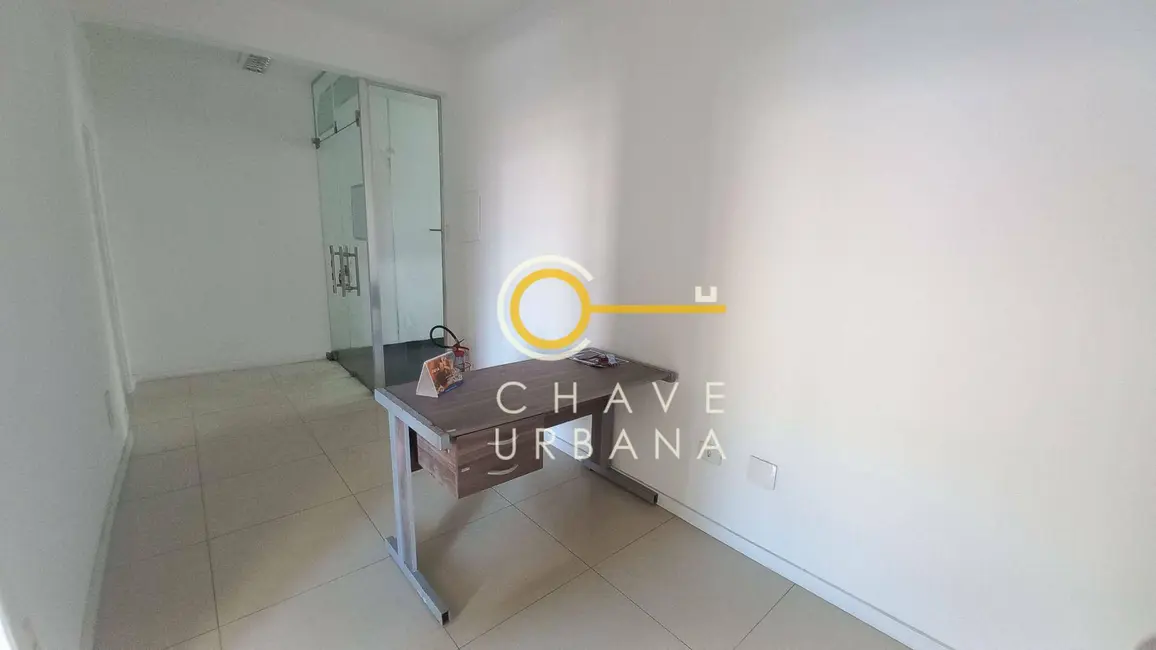 Sala Comercial à venda e para alugar, 90m2 em Centro, Santos - SP - imagem 5 Foto 5 de Sala Comercial à venda e para alugar, 90m2 em Centro, Santos - SP
