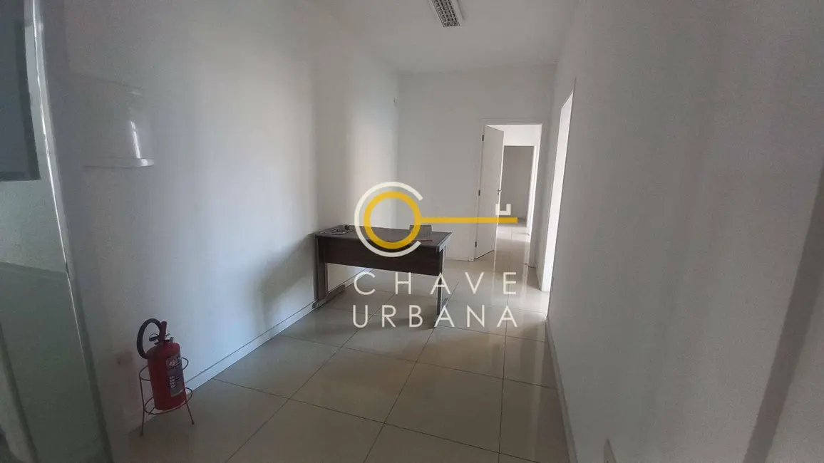 Sala Comercial à venda e para alugar, 90m2 em Centro, Santos - SP - imagem 6 Foto 6 de Sala Comercial à venda e para alugar, 90m2 em Centro, Santos - SP