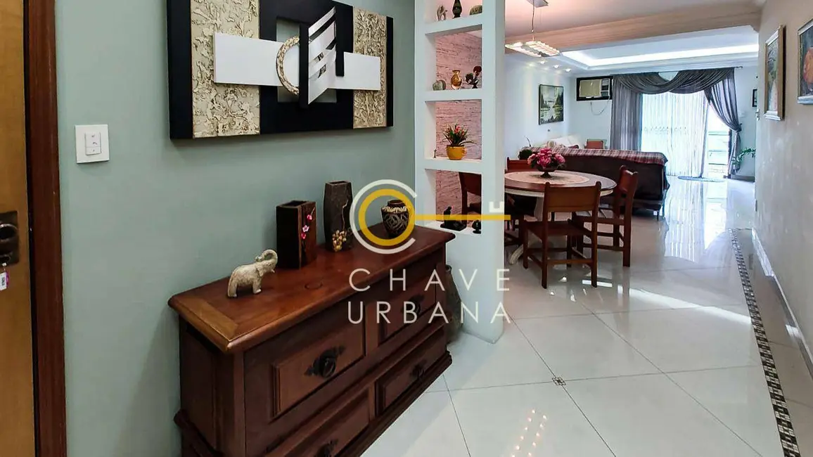Apartamento com 3 quartos à venda, 216m2 em Embaré, Santos - SP - imagem 7 Foto 7 de Apartamento com 3 quartos à venda, 216m2 em Embaré, Santos - SP