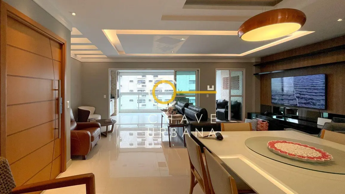 Apartamento com 3 quartos à venda e para alugar, 178m2 em Gonzaga, Santos - SP - imagem 6 Foto 6 de Apartamento com 3 quartos à venda e para alugar, 178m2 em Gonzaga, Santos - SP