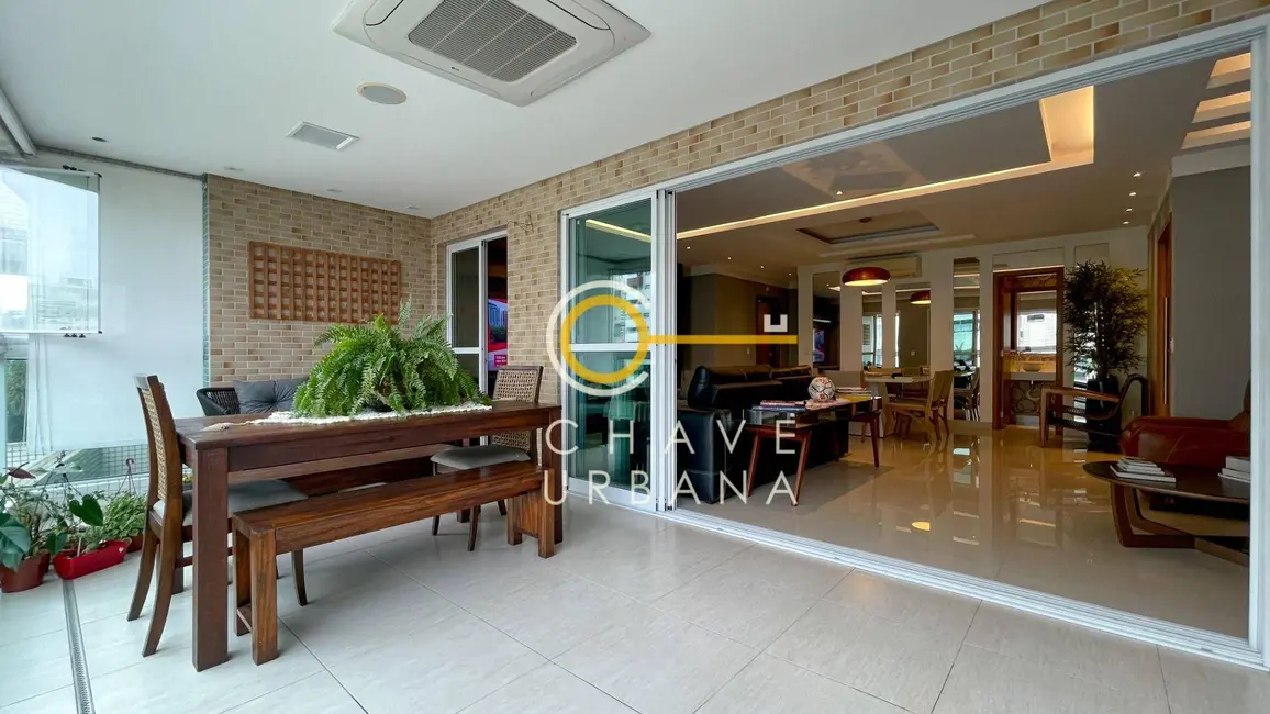 Apartamento com 3 quartos à venda e para alugar, 178m2 em Gonzaga, Santos - SP - imagem 4 Foto 4 de Apartamento com 3 quartos à venda e para alugar, 178m2 em Gonzaga, Santos - SP