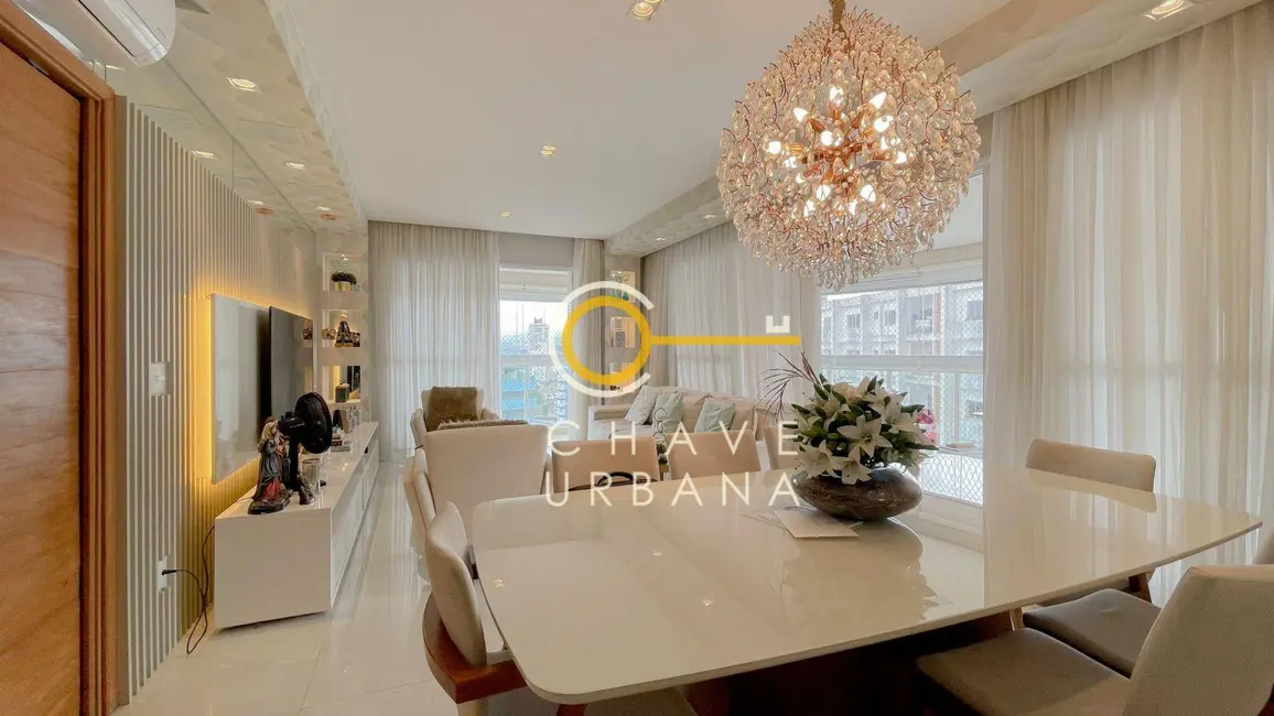 Foto 6 de Apartamento com 4 quartos à venda, 220m2 em Ponta da Praia, Santos - SP