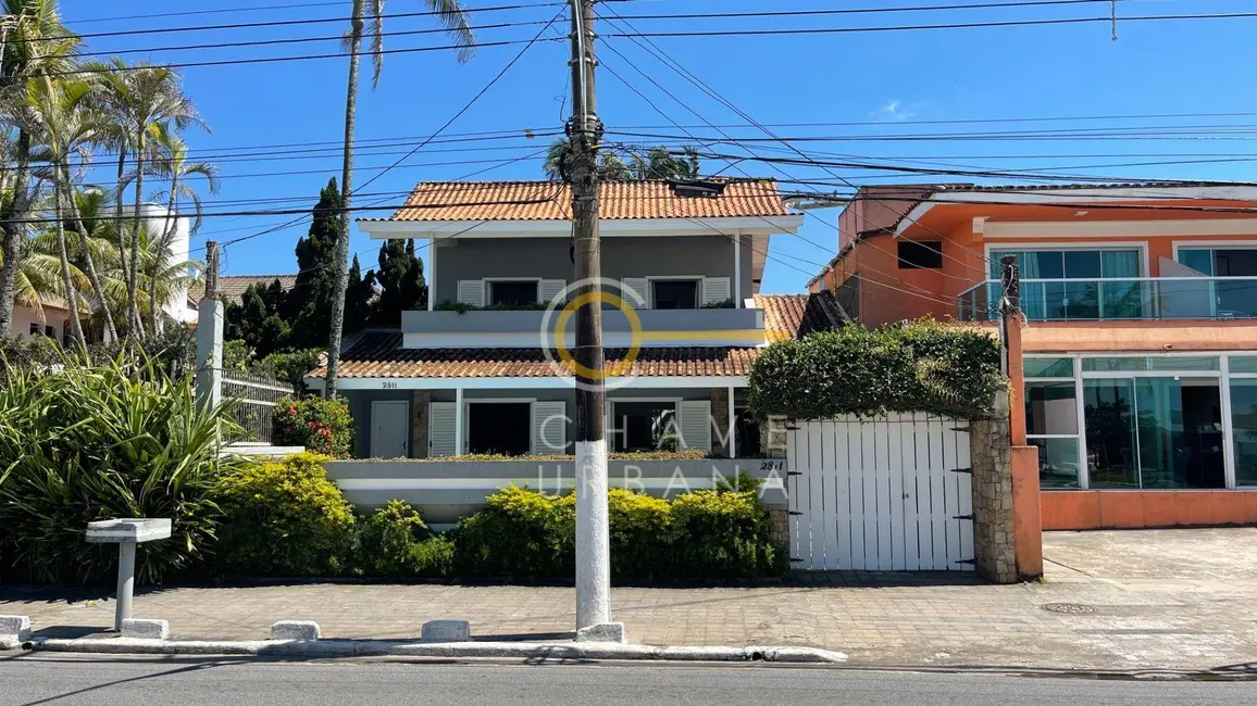Foto 5 de Casa com 5 quartos à venda, 480m2 em Enseada, Guaruja - SP