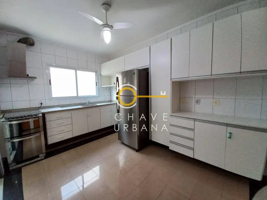 Apartamento com 3 quartos à venda e para alugar, 163m2 em Embaré, Santos - SP - imagem 6 Foto 6 de Apartamento com 3 quartos à venda e para alugar, 163m2 em Embaré, Santos - SP