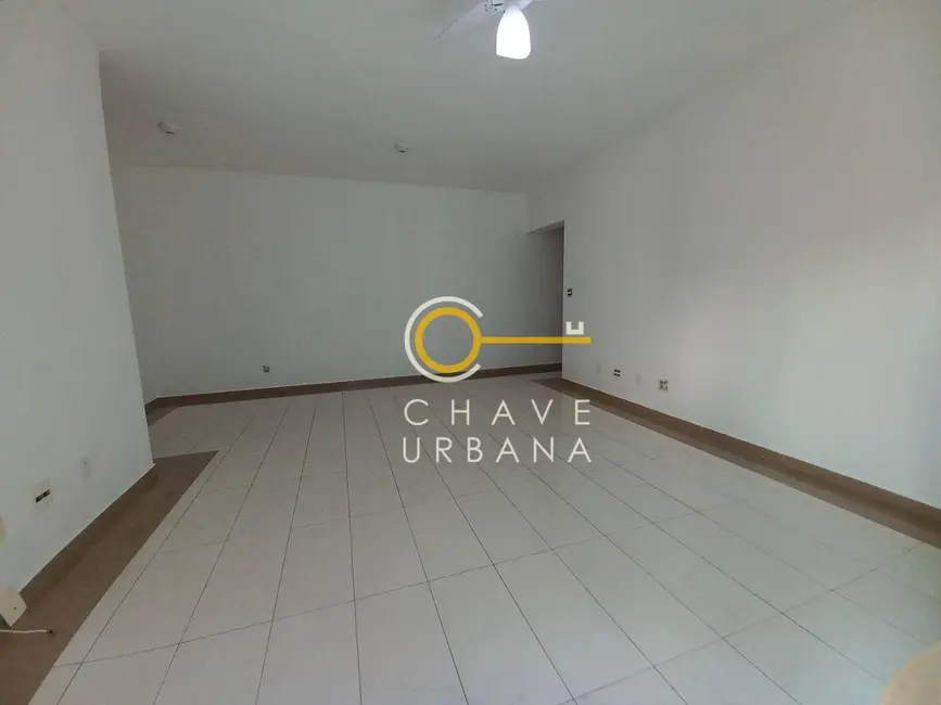 Apartamento com 3 quartos à venda e para alugar, 163m2 em Embaré, Santos - SP - imagem 3 Foto 3 de Apartamento com 3 quartos à venda e para alugar, 163m2 em Embaré, Santos - SP