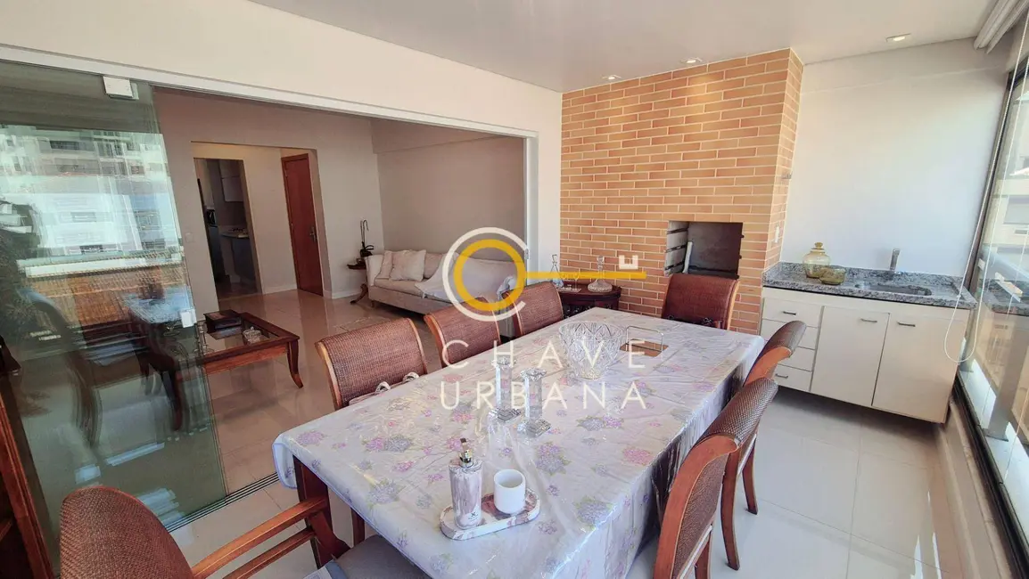 Foto 8 de Apartamento com 3 quartos à venda, 193m2 em Ponta da Praia, Santos - SP