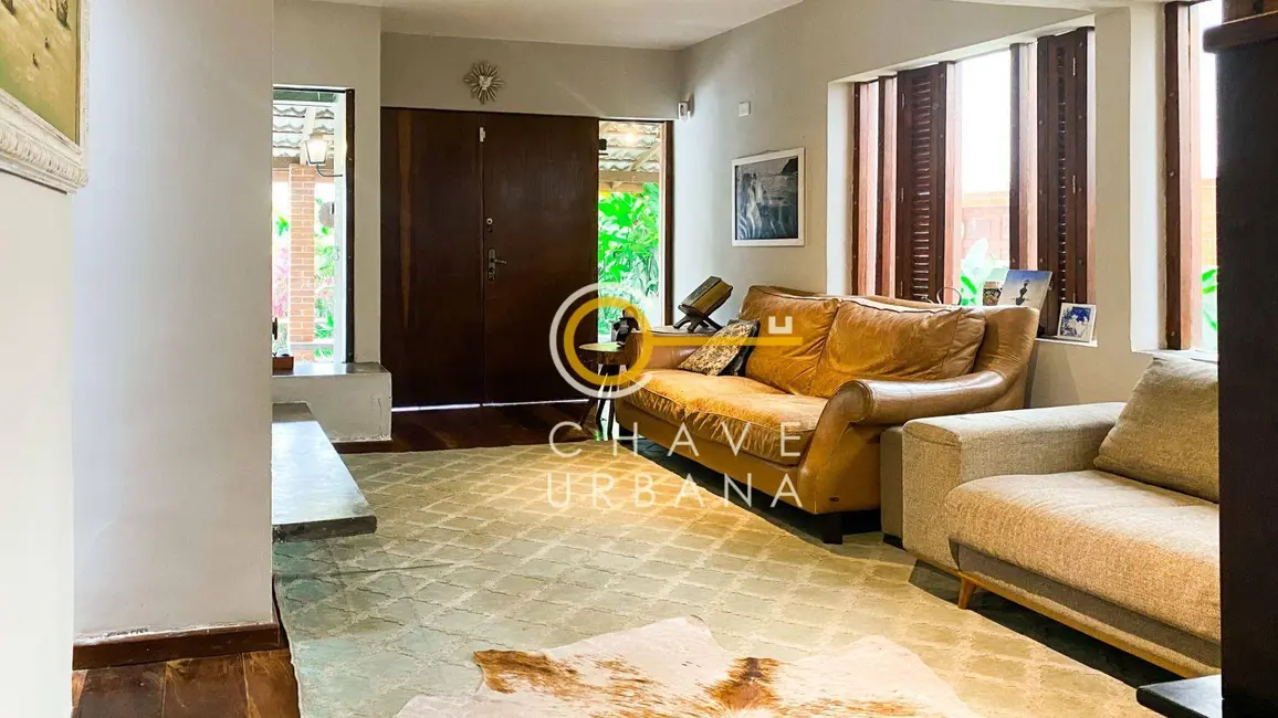 Foto 3 de Sobrado com 3 quartos à venda, 350m2 em Marapé, Santos - SP