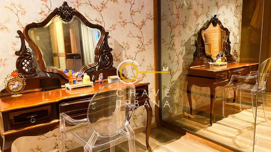 Foto 9 de Sobrado com 3 quartos à venda, 350m2 em Marapé, Santos - SP