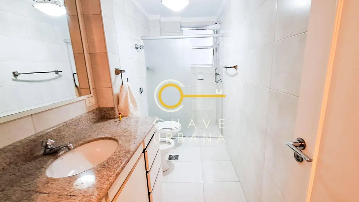 Foto 4 de Apartamento com 2 quartos à venda, 100m2 em Gonzaga, Santos - SP