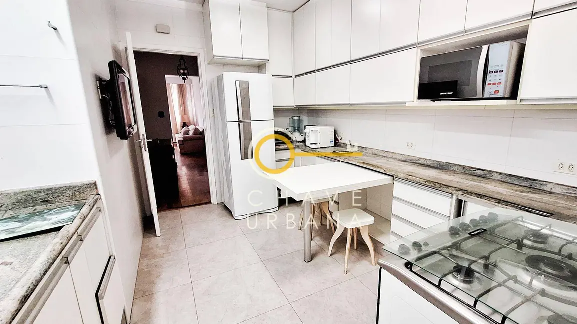 Foto 8 de Apartamento com 2 quartos à venda, 100m2 em Gonzaga, Santos - SP