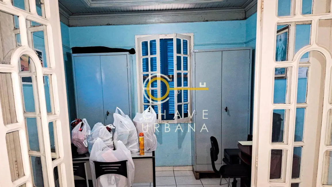 Casa com 4 quartos à venda e para alugar, 755m2 em Macuco, Santos - SP - imagem 6 Foto 6 de Casa com 4 quartos à venda e para alugar, 755m2 em Macuco, Santos - SP
