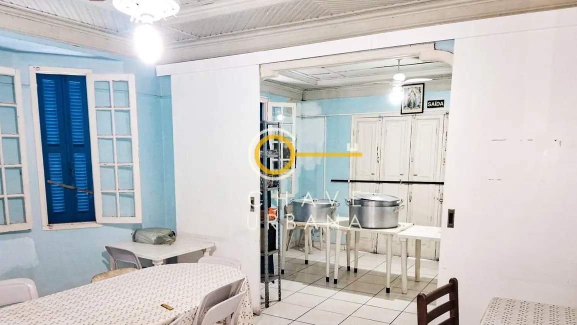 Casa com 4 quartos à venda e para alugar, 755m2 em Macuco, Santos - SP - imagem 4 Foto 4 de Casa com 4 quartos à venda e para alugar, 755m2 em Macuco, Santos - SP