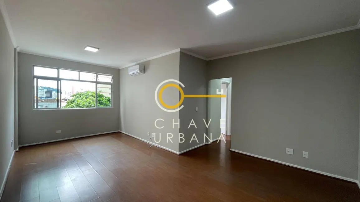 Apartamento com 2 quartos para alugar, 115m2 em Gonzaga, Santos - SP - imagem 1 Foto 1 de Apartamento com 2 quartos para alugar, 115m2 em Gonzaga, Santos - SP