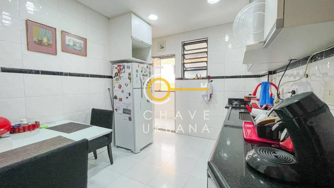 Foto 7 de Apartamento com 2 quartos à venda, 83m2 em Sao Vicente - SP