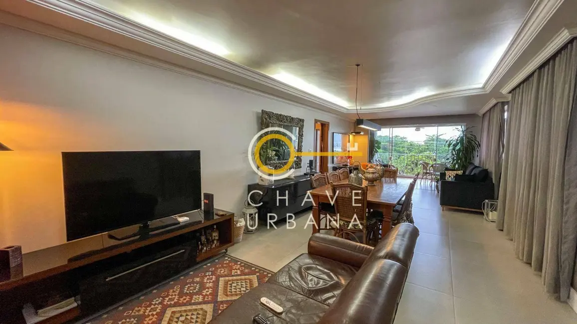 Apartamento com 3 quartos à venda, 161m2 em Gonzaga, Santos - SP - imagem 1 Foto 1 de Apartamento com 3 quartos à venda, 161m2 em Gonzaga, Santos - SP