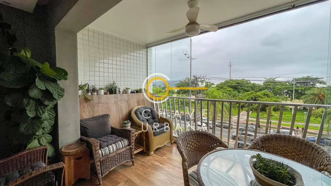 Apartamento com 3 quartos à venda, 161m2 em Gonzaga, Santos - SP - imagem 5 Foto 5 de Apartamento com 3 quartos à venda, 161m2 em Gonzaga, Santos - SP