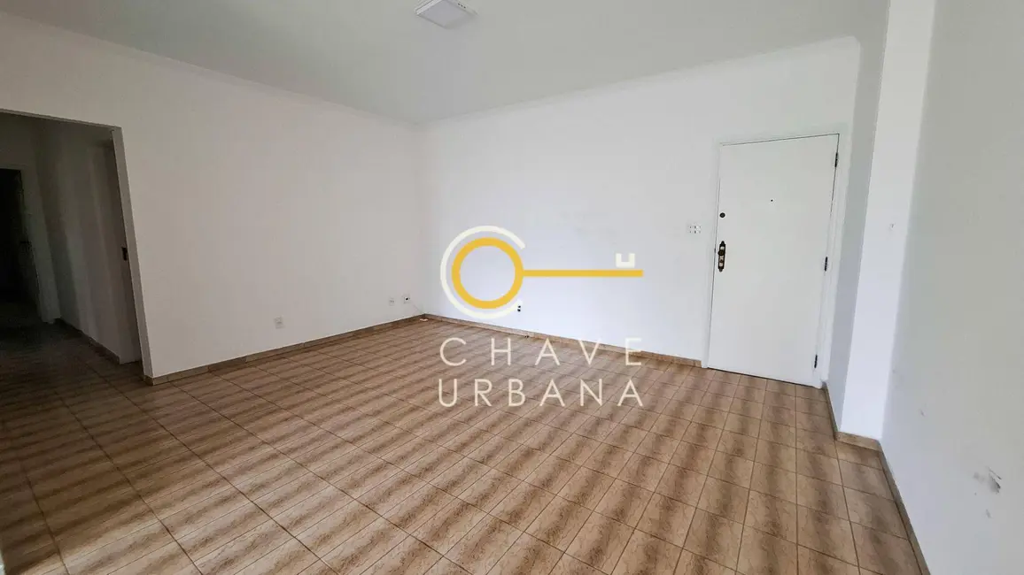 Apartamento com 3 quartos para alugar, 202m2 em Embaré, Santos - SP - imagem 8 Foto 8 de Apartamento com 3 quartos para alugar, 202m2 em Embaré, Santos - SP
