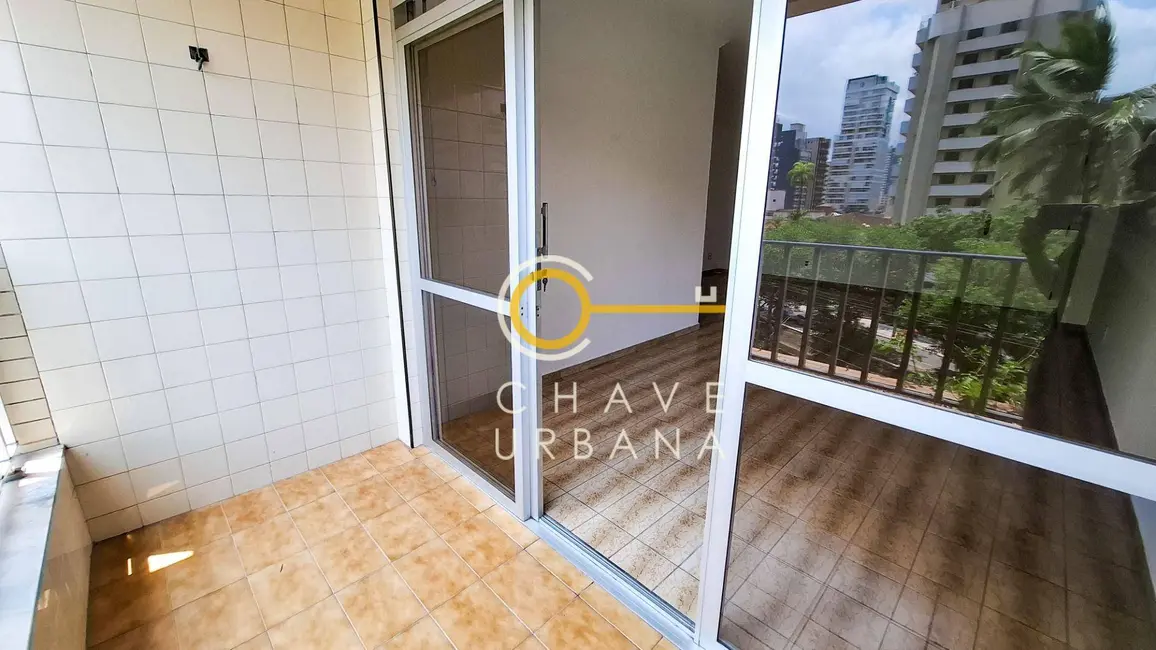 Apartamento com 3 quartos para alugar, 202m2 em Embaré, Santos - SP - imagem 4 Foto 4 de Apartamento com 3 quartos para alugar, 202m2 em Embaré, Santos - SP