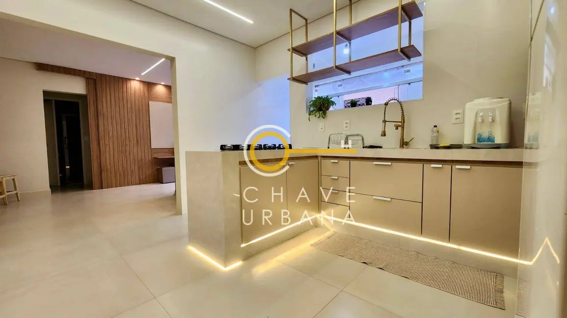 Foto 5 de Apartamento com 2 quartos à venda, 83m2 em Ponta da Praia, Santos - SP