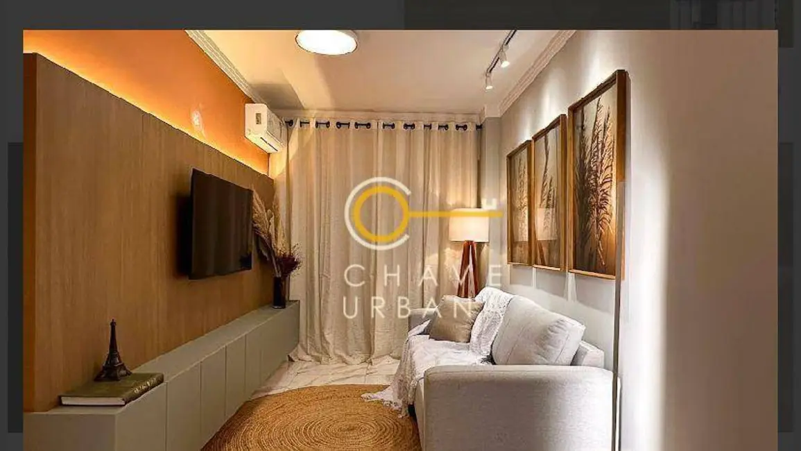 Foto 2 de Apartamento com 2 quartos à venda, 81m2 em Vila Voturua, Sao Vicente - SP