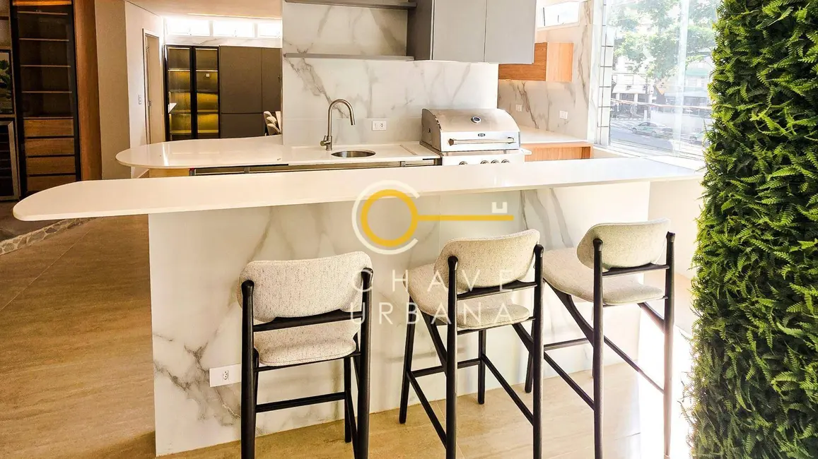 Foto 3 de Apartamento com 3 quartos à venda, 350m2 em Santos - SP