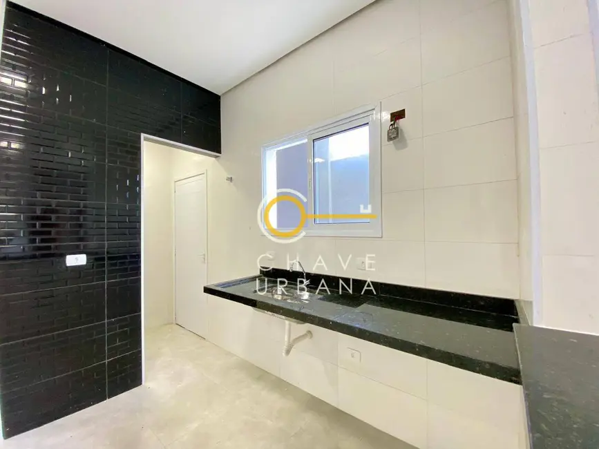 Casa de Condomínio com 2 quartos à venda, 75m2 em Jardim Primavera, Guaruja - SP - imagem 3 Foto 3 de Casa de Condomínio com 2 quartos à venda, 75m2 em Jardim Primavera, Guaruja - SP