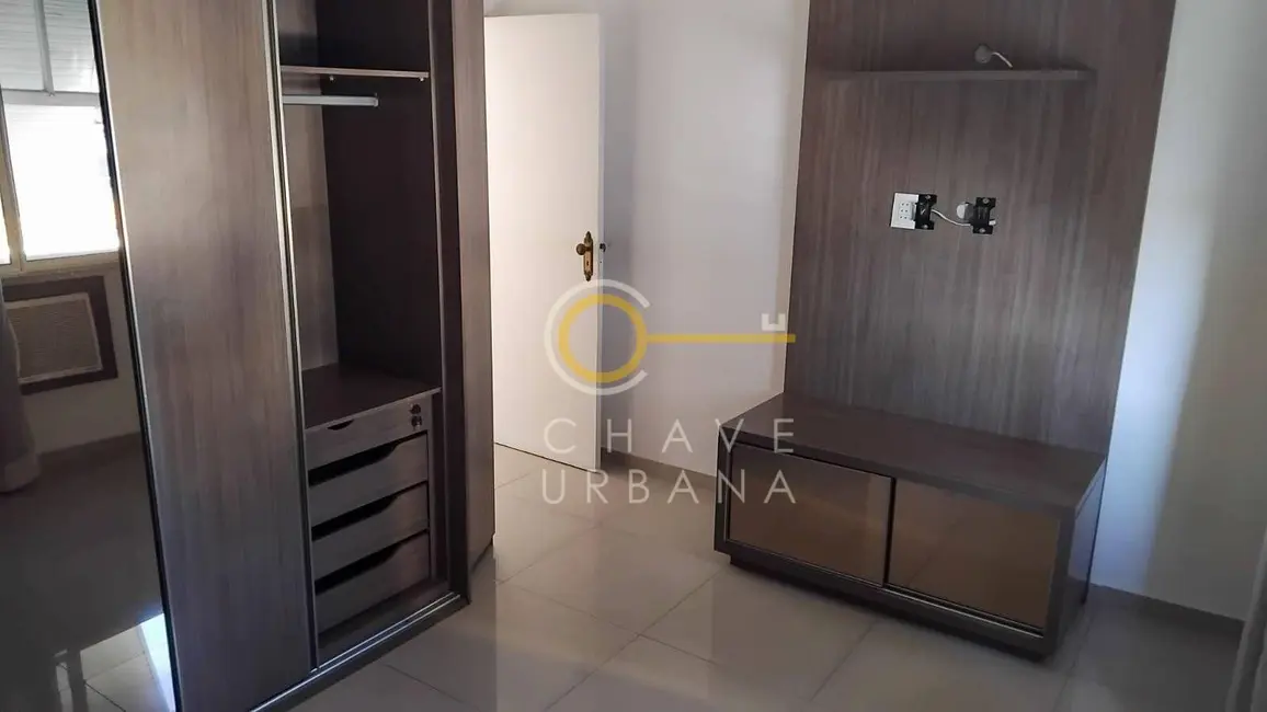 Foto 3 de Apartamento com 2 quartos à venda, 142m2 em Boqueirão, Santos - SP