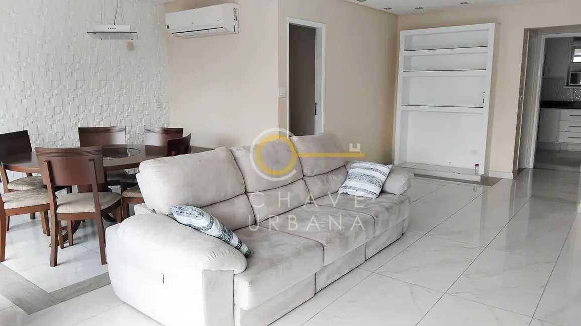 Foto 1 de Apartamento com 2 quartos para alugar, 91m2 em Marapé, Santos - SP