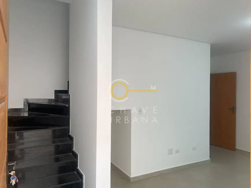 Casa de Condomínio com 2 quartos à venda, 78m2 em Embaré, Santos - SP - imagem 2 Foto 2 de Casa de Condomínio com 2 quartos à venda, 78m2 em Embaré, Santos - SP