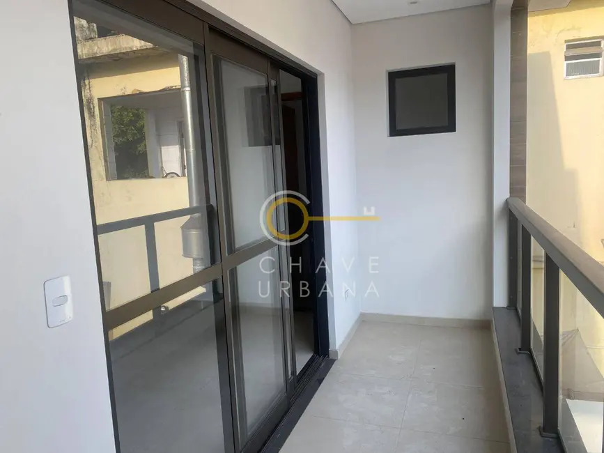 Casa de Condomínio com 2 quartos à venda, 107m2 em Encruzilhada, Santos - SP - imagem 4 Foto 4 de Casa de Condomínio com 2 quartos à venda, 107m2 em Encruzilhada, Santos - SP
