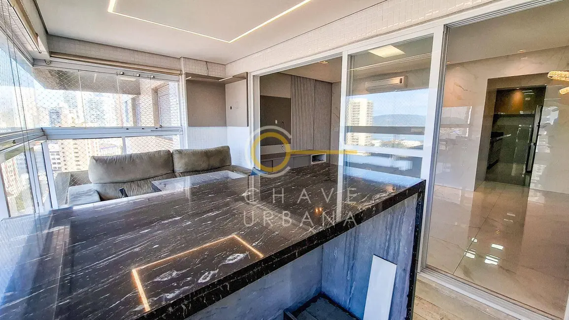 Foto 2 de Apartamento com 3 quartos para alugar, 111m2 em Ponta da Praia, Santos - SP