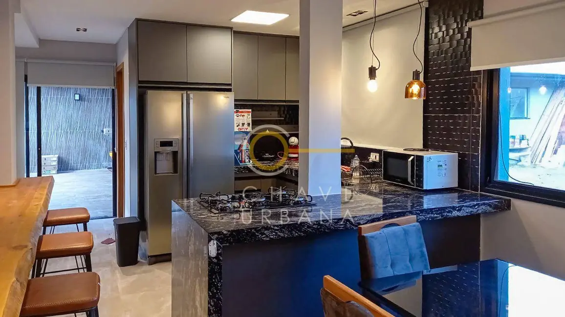 Foto 9 de Casa de Condomínio com 4 quartos à venda, 1500m2 em Campos Do Jordao - SP