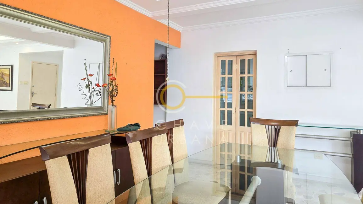 Foto 6 de Apartamento com 2 quartos à venda, 140m2 em Gonzaga, Santos - SP