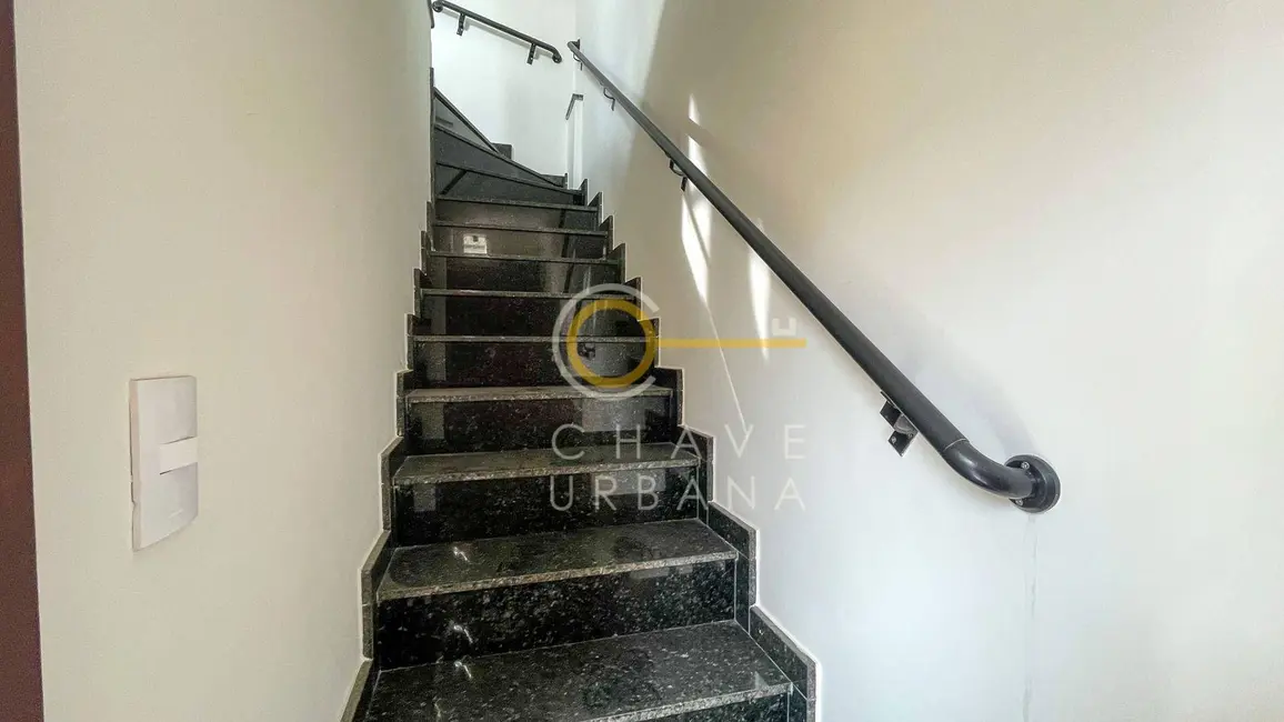 Casa de Condomínio com 2 quartos à venda, 88m2 em Ponta da Praia, Santos - SP - imagem 5 Foto 5 de Casa de Condomínio com 2 quartos à venda, 88m2 em Ponta da Praia, Santos - SP