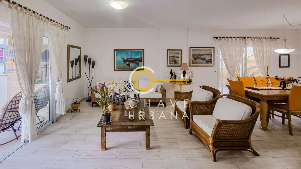 Foto 4 de Apartamento com 3 quartos à venda, 208m2 em Gonzaga, Santos - SP