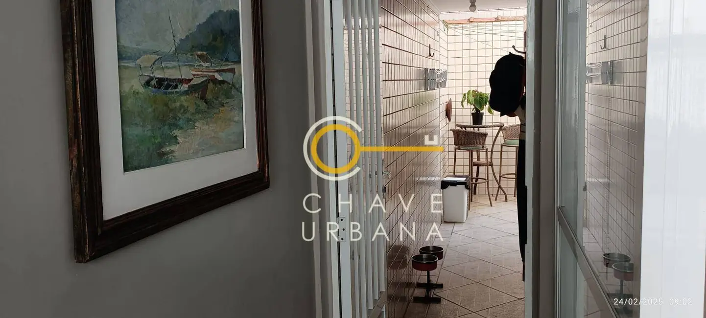 Casa com 2 quartos à venda, 101m2 em Ponta da Praia, Santos - SP - imagem 8 Foto 8 de Casa com 2 quartos à venda, 101m2 em Ponta da Praia, Santos - SP