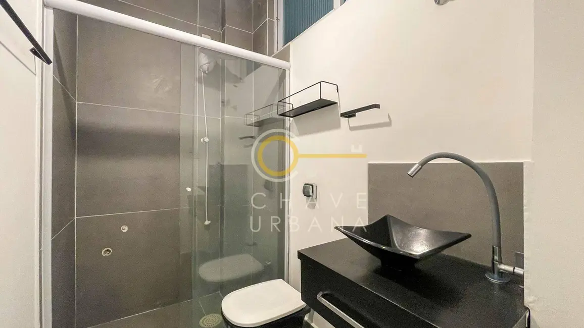 Foto 4 de Kitnet com 1 quarto à venda, 25m2 em Embaré, Santos - SP