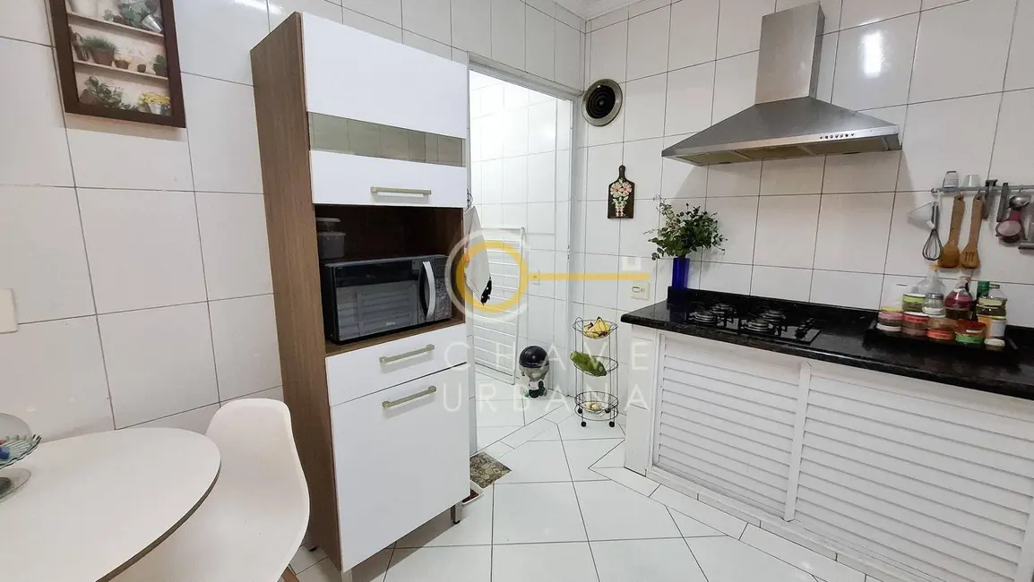 Foto 8 de Apartamento com 2 quartos à venda, 77m2 em Embaré, Santos - SP