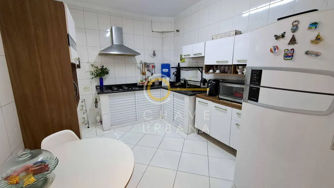 Foto 7 de Apartamento com 2 quartos à venda, 77m2 em Embaré, Santos - SP