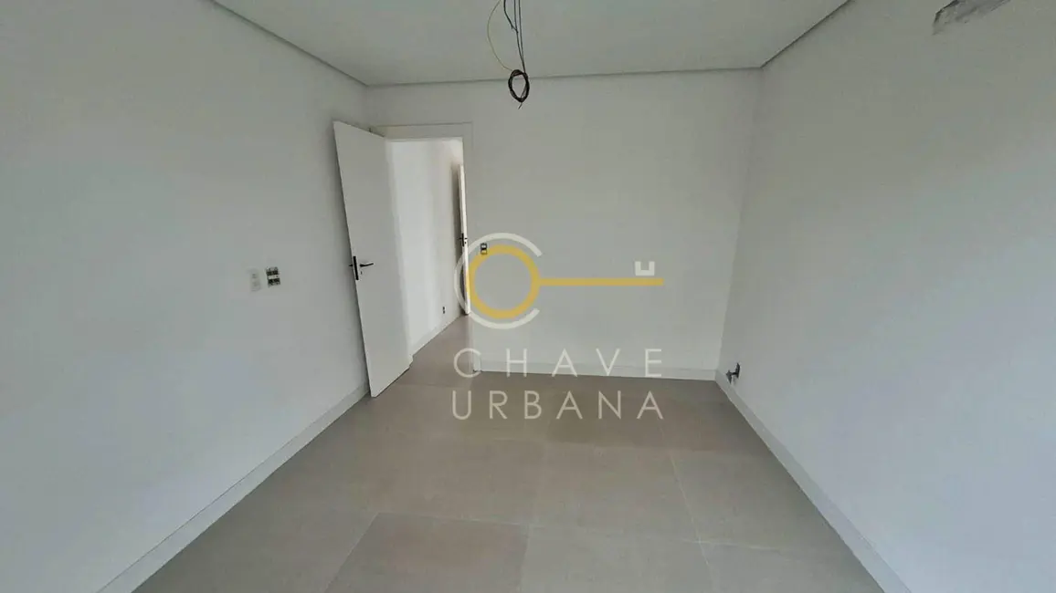 Casa com 3 quartos à venda, 225m2 em Embaré, Santos - SP - imagem 9 Foto 9 de Casa com 3 quartos à venda, 225m2 em Embaré, Santos - SP